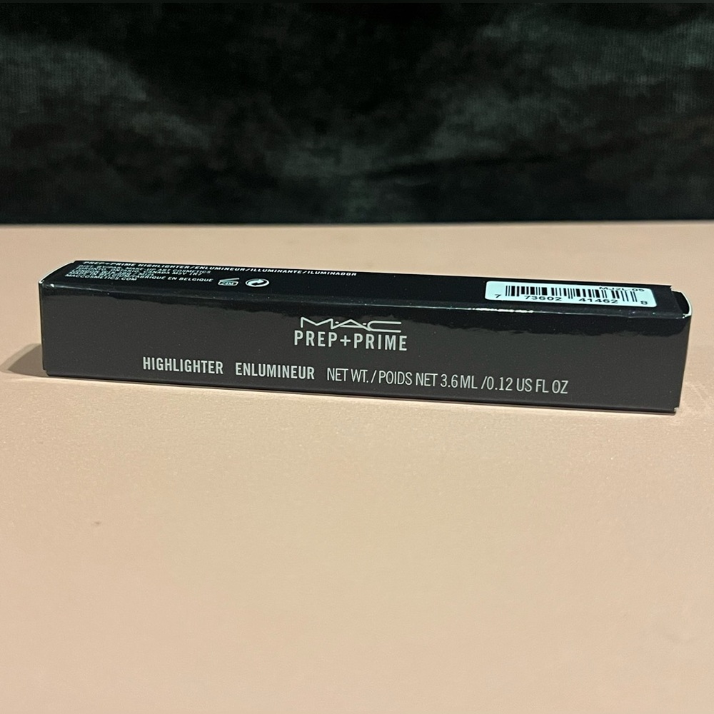 Mac Prep and Prime Highlighter - Light